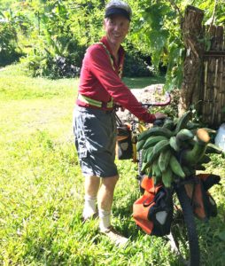 David hauls bananas